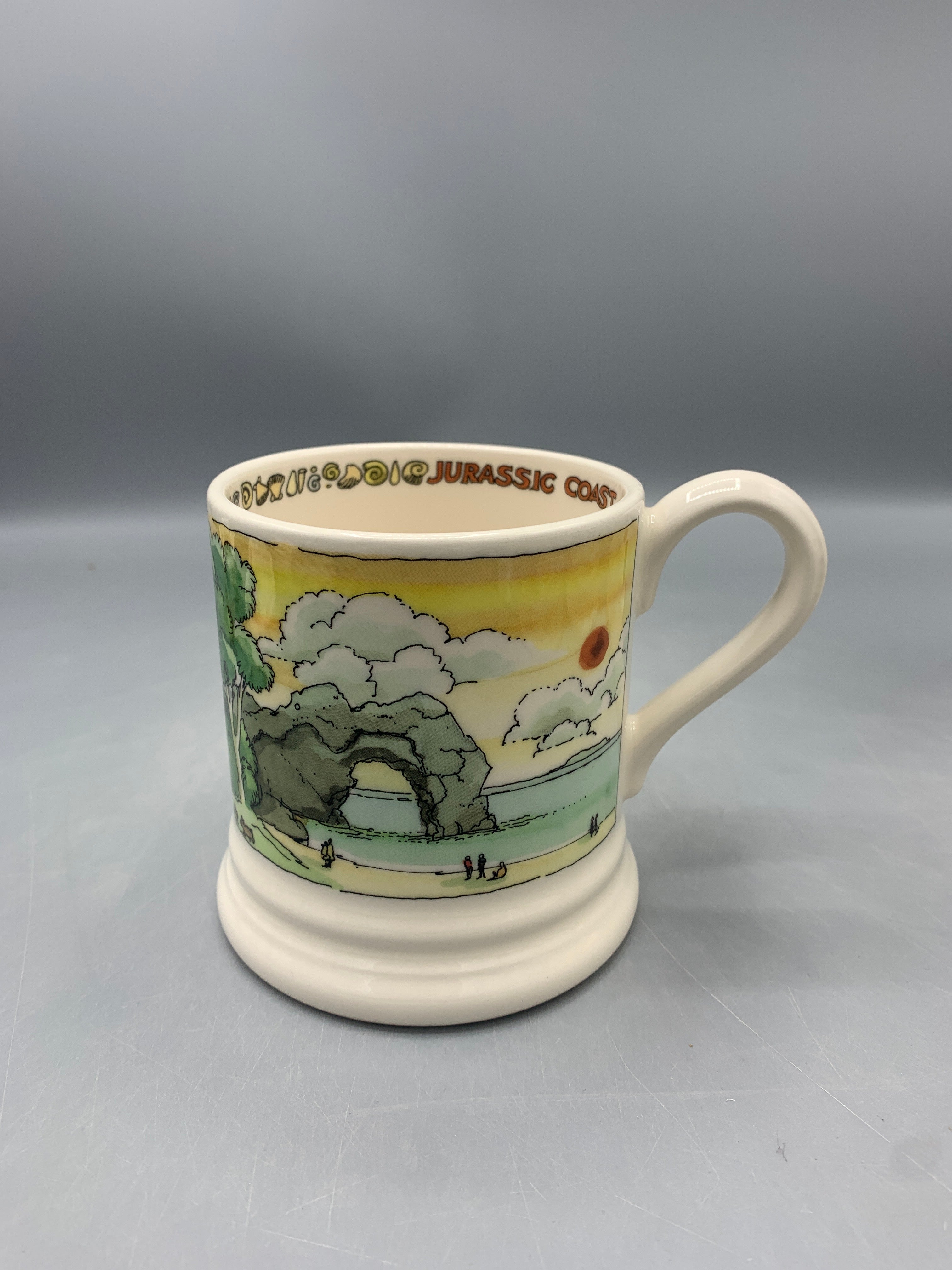 1/2 Pint Mug Jurassic Coastline B Keus