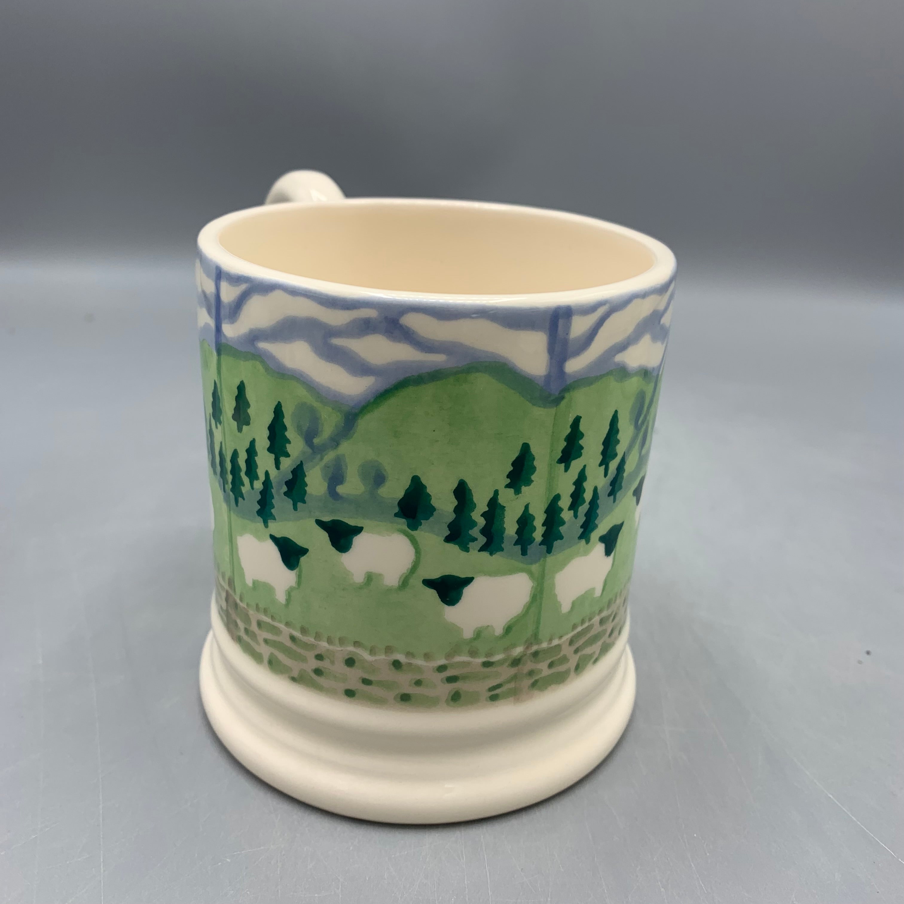 1/2 Pint Mug Mountain Sheep