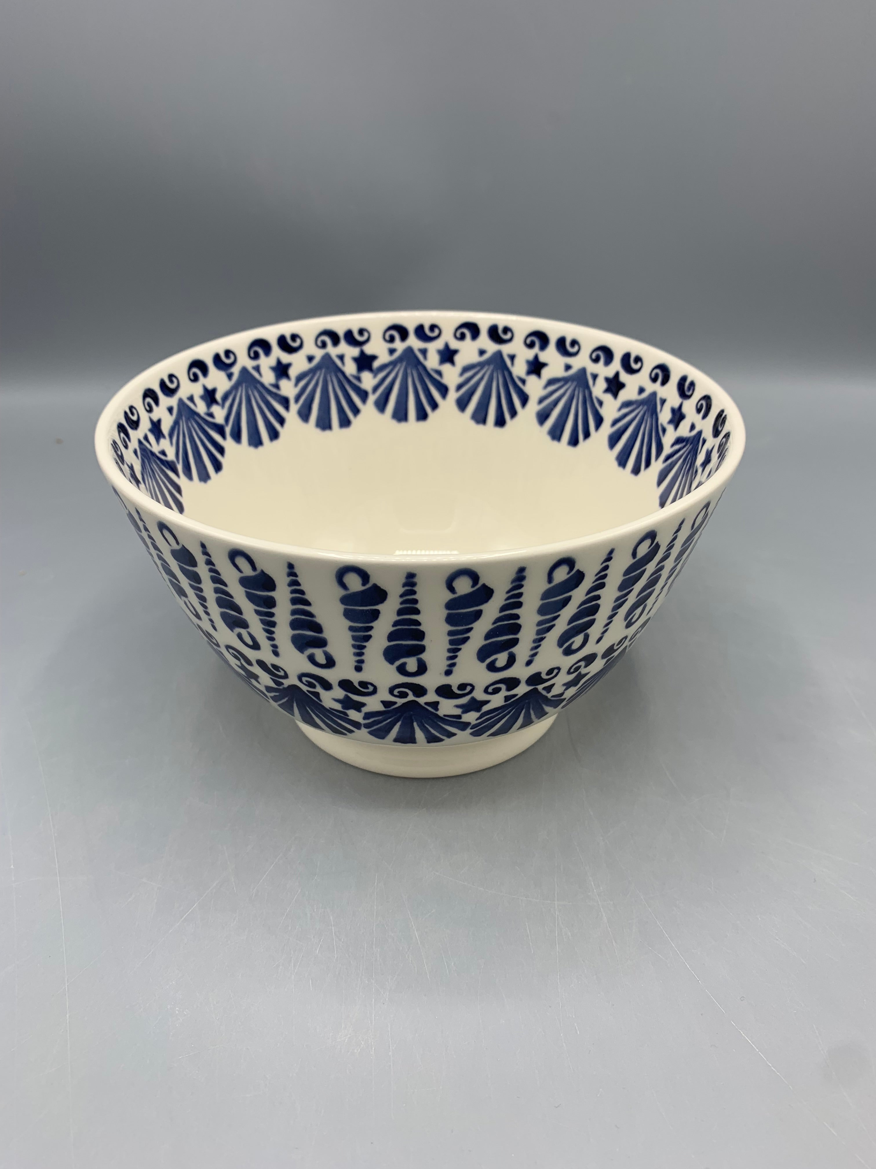 Medium old bowl Blue Shells