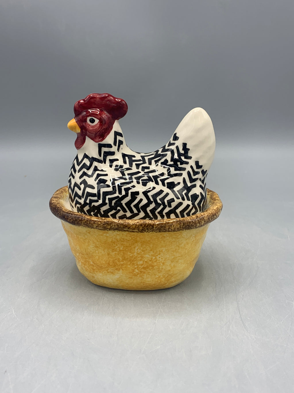 Haindpainted Silver Small Hen On Nest