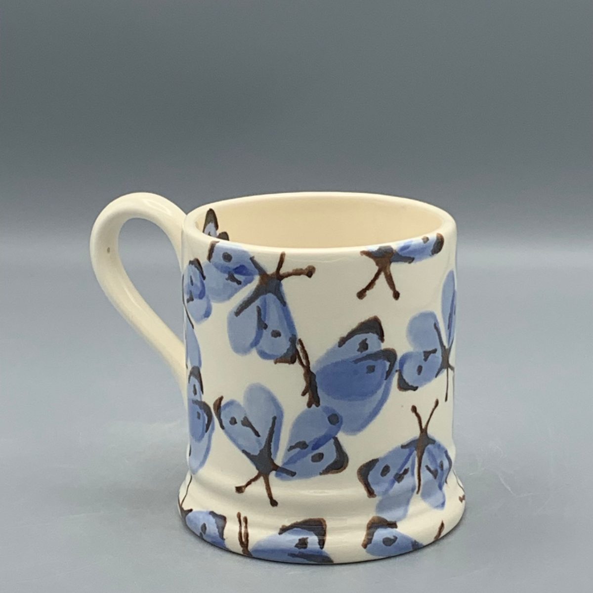 1/2 Pint Mug Blue Cabbage White Butterfly