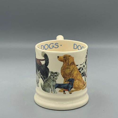 1/2 Pint Becher Hunde überall