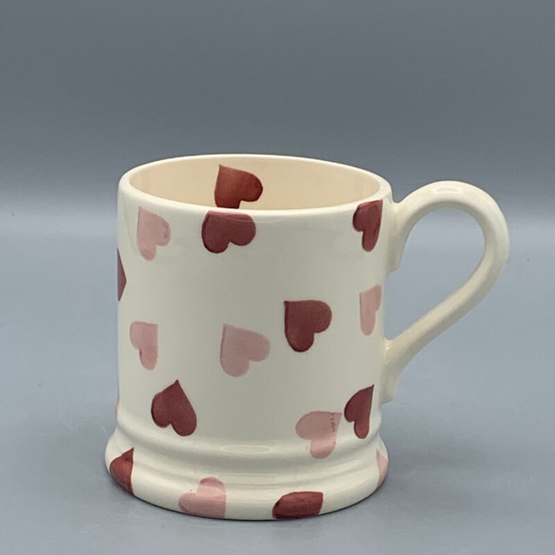 1/2 Pint Mug Pink Hearts