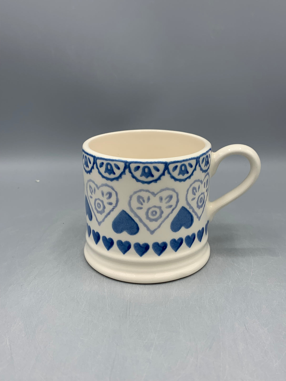 Small Mug Blue Sampler