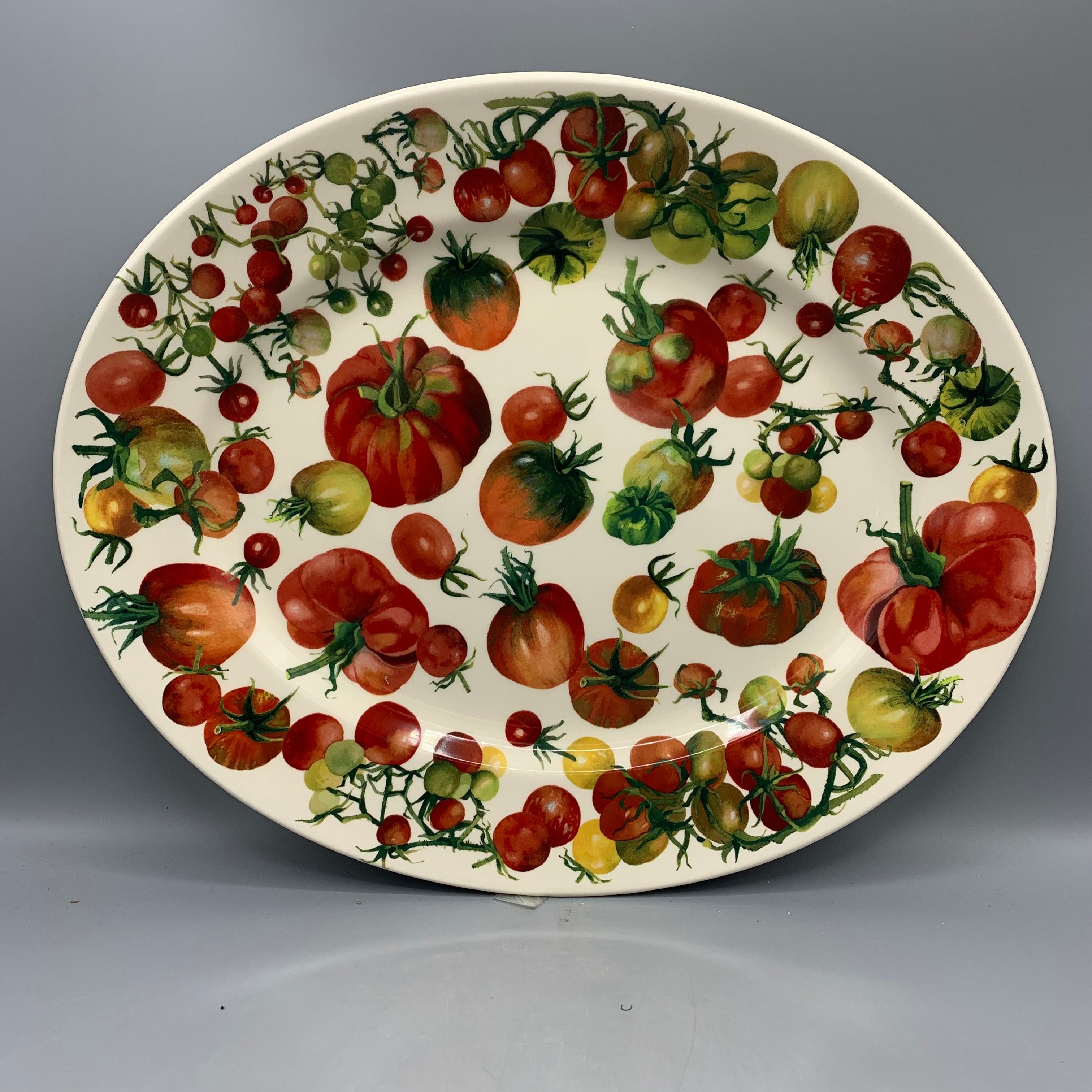 Medium Oval Platter Tomatoes B Keus