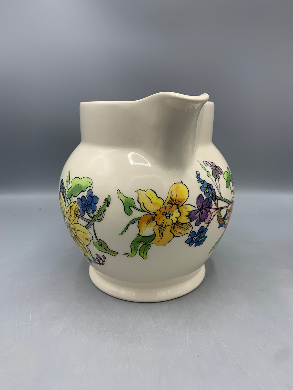 3 pint jug Spring Bunch