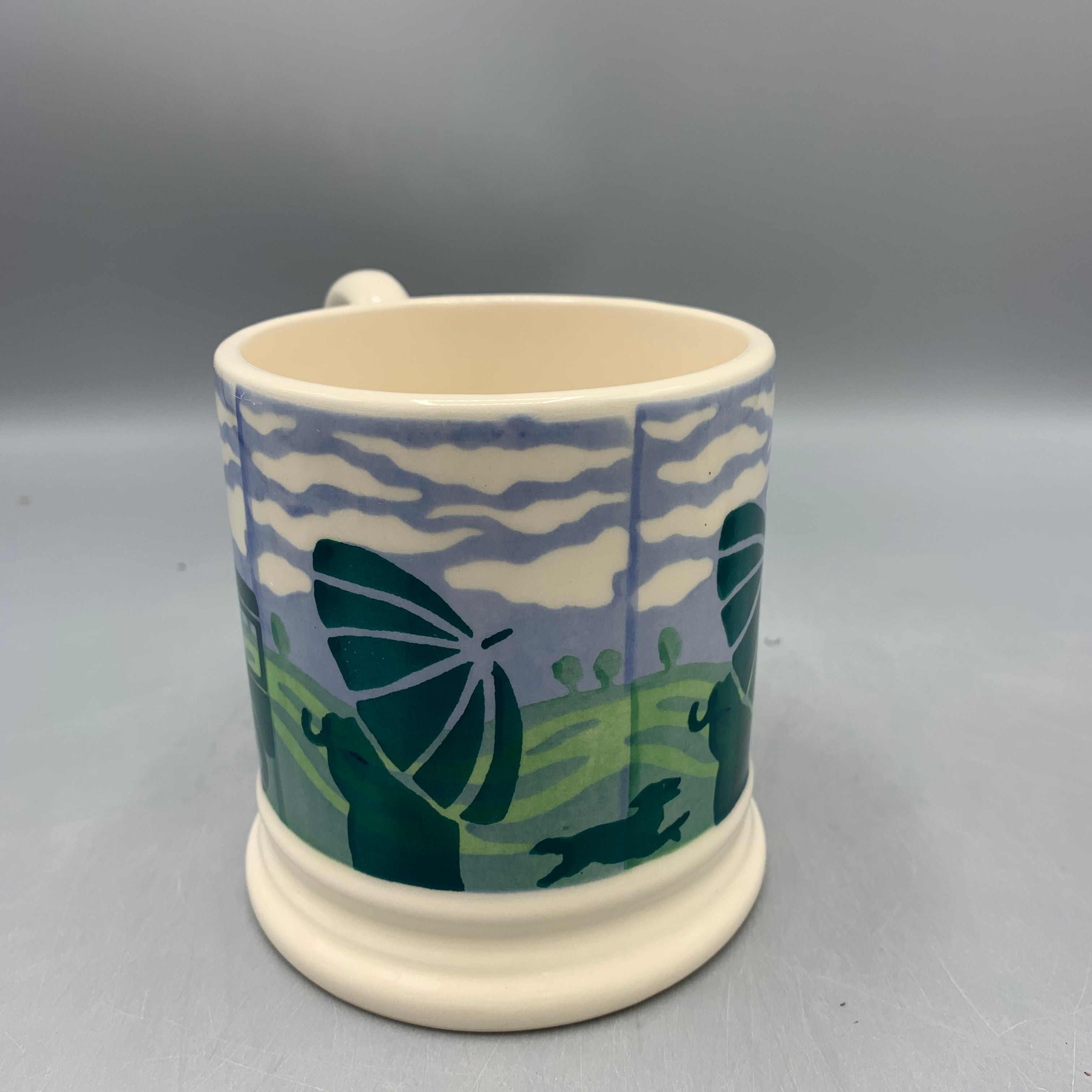 1/2 Pint Mug Rainy Dog Walks