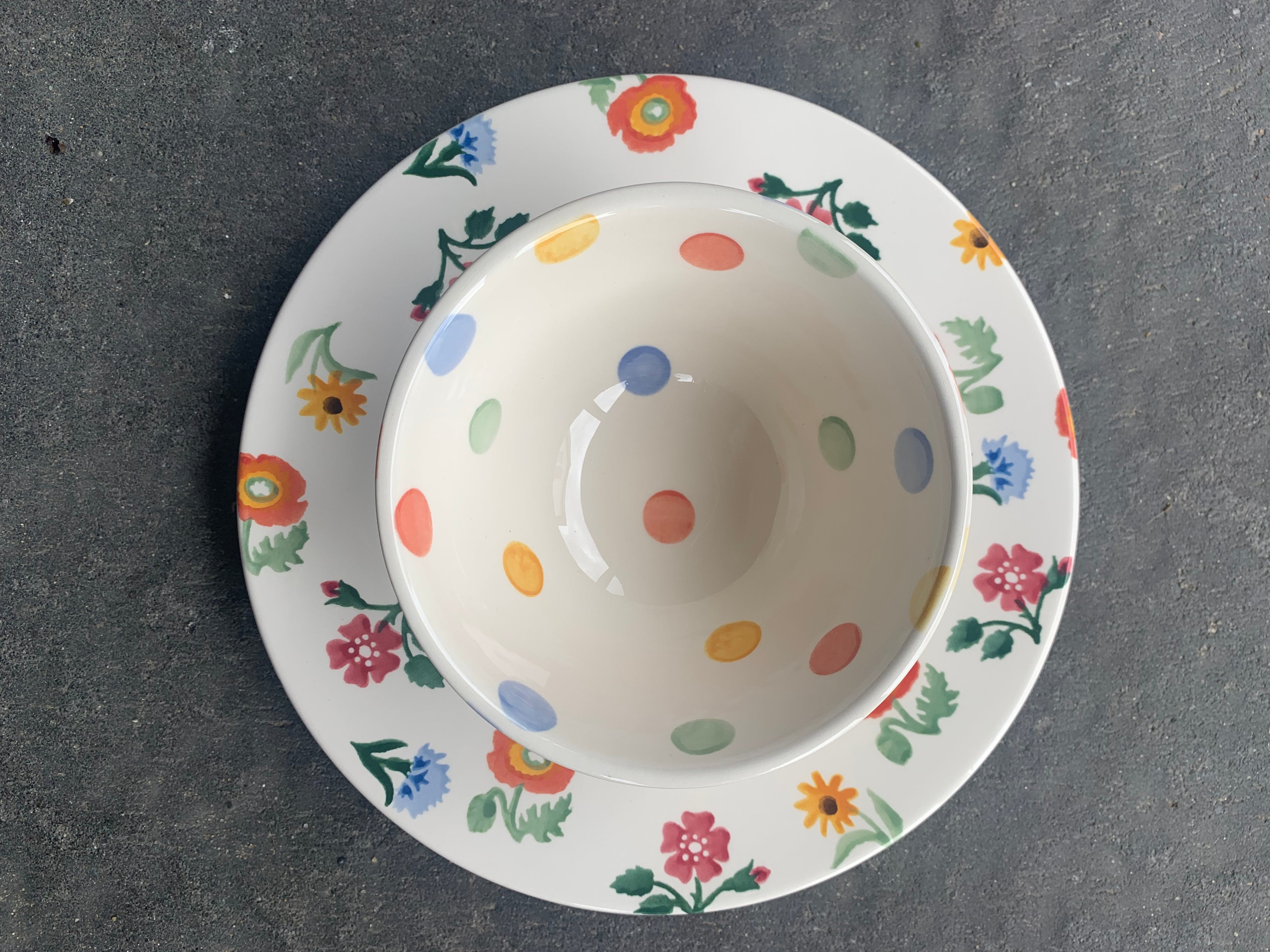 Small Old Bowl Summer Polka Dot