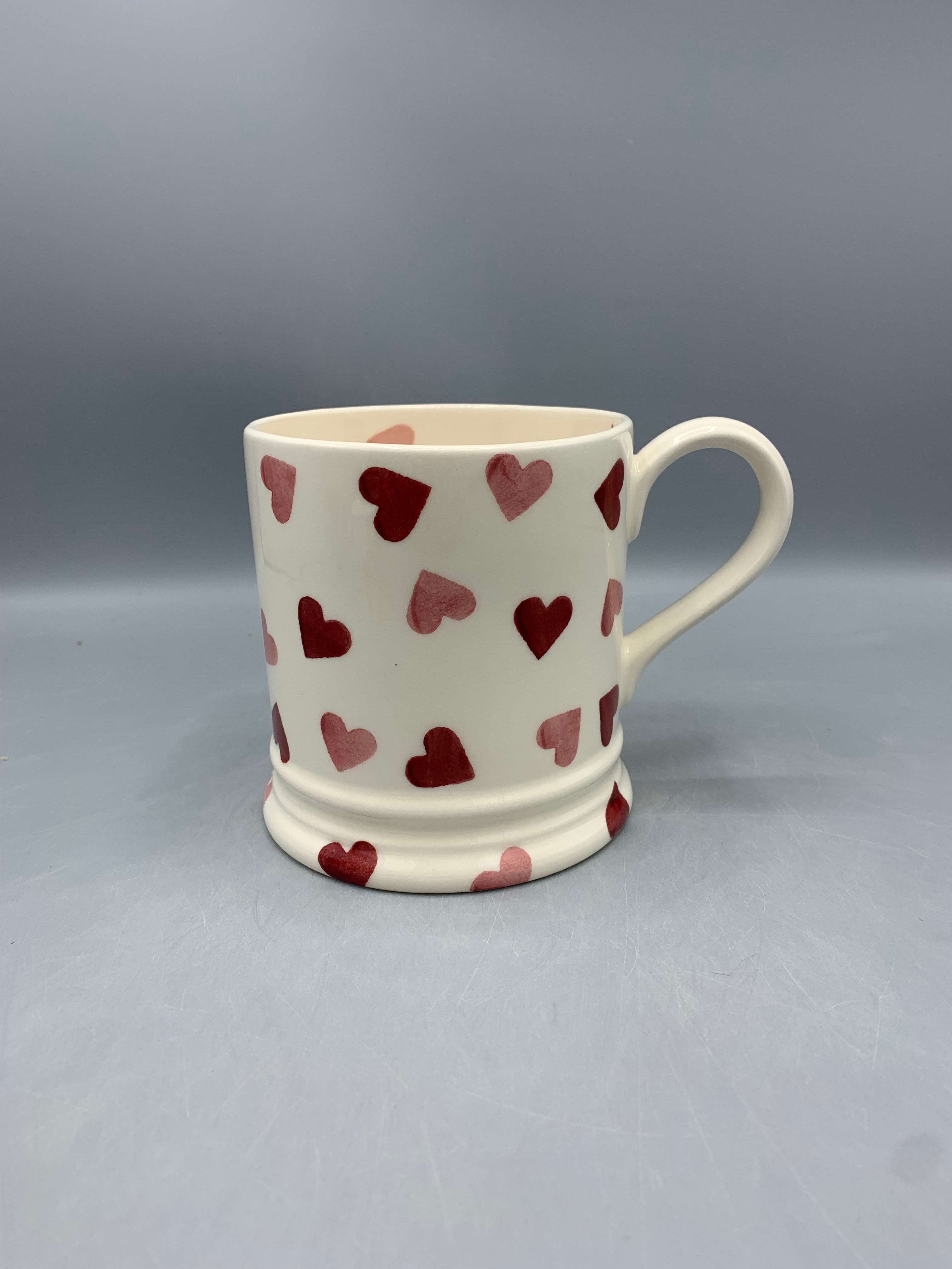 1 Pint Mug Pink Hearts