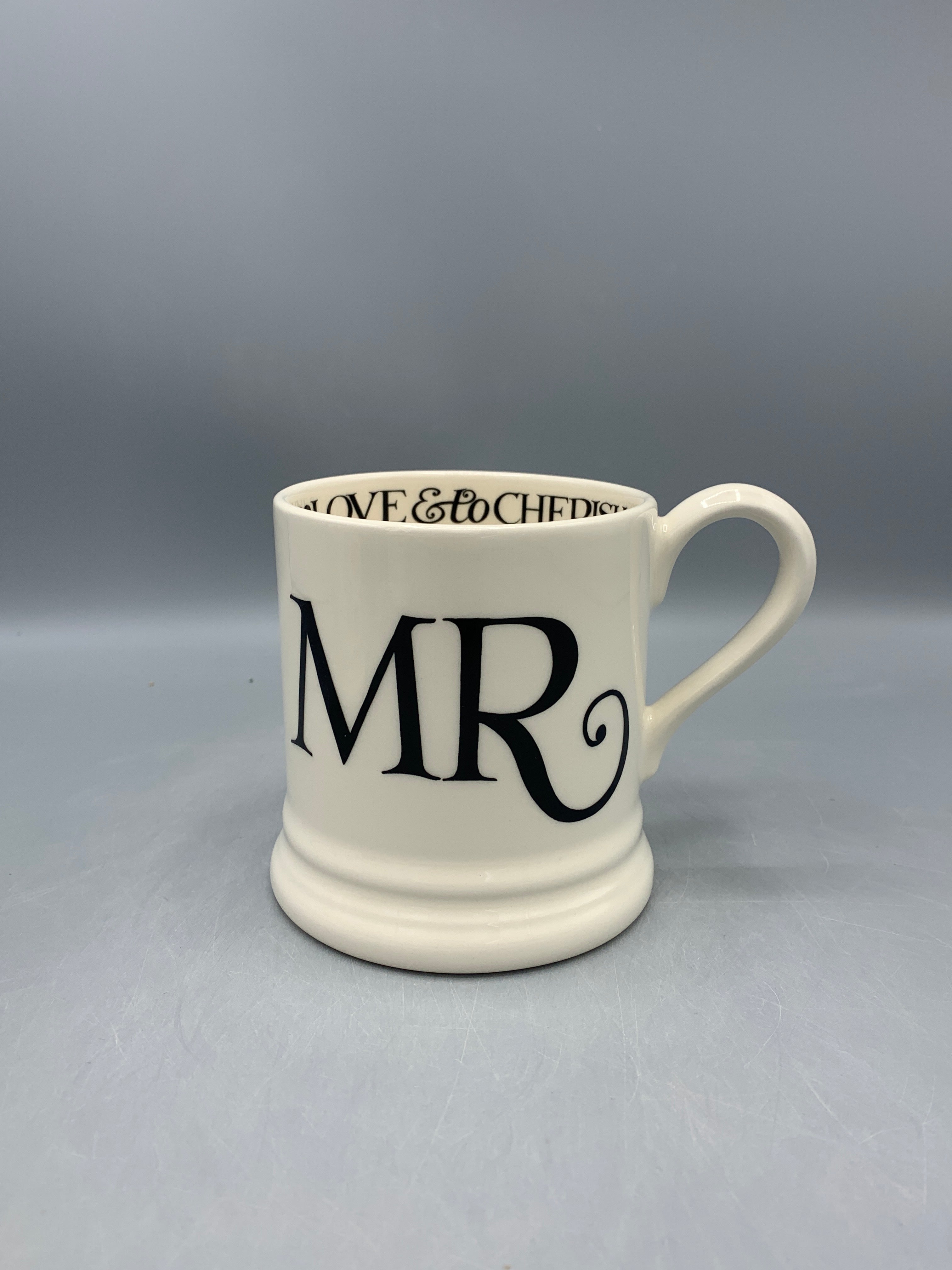 1/2 Pint Mug Black Toast Mr