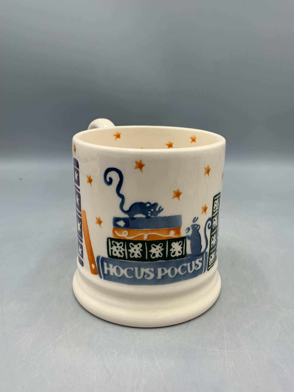 1/2 Pint Mug Spell Books