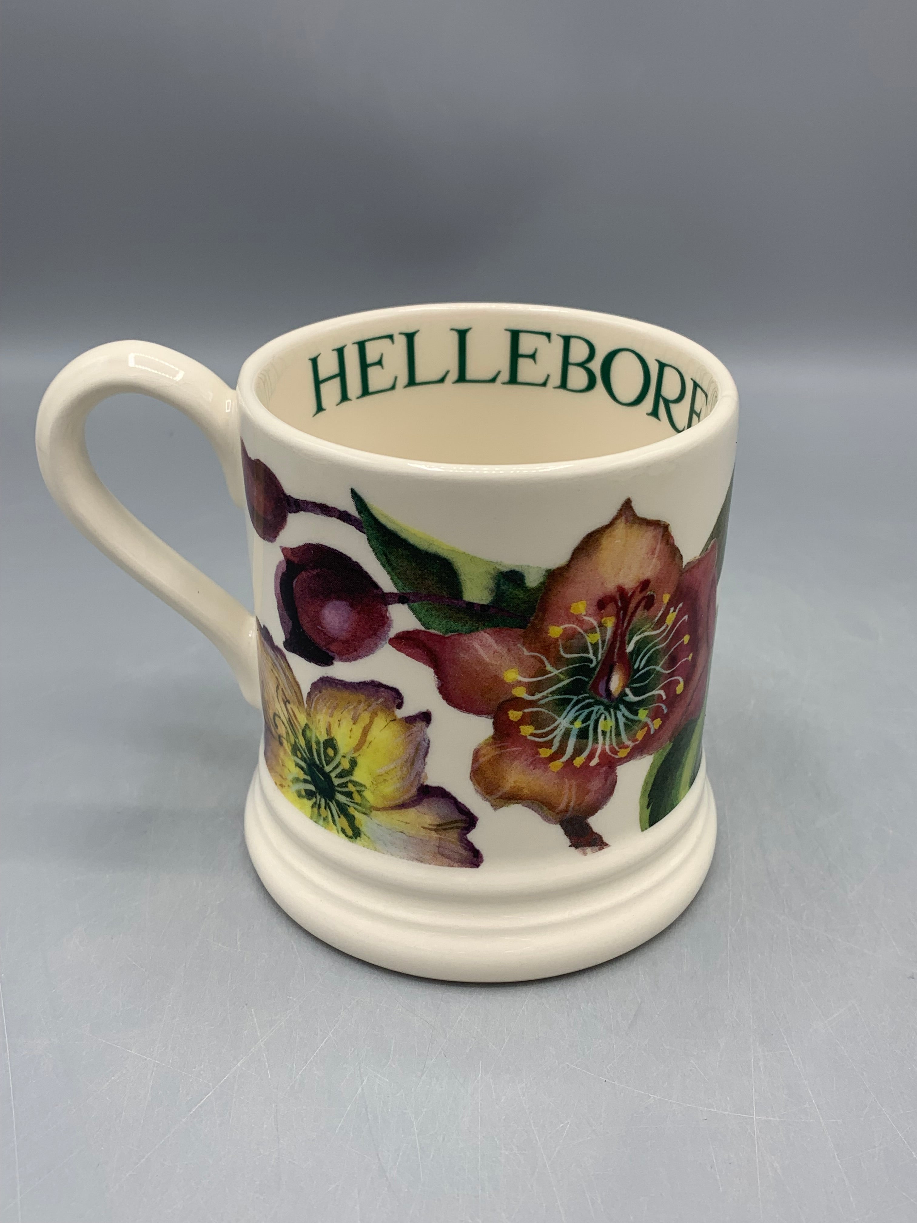 1/2 Pint Mug Hellebore
