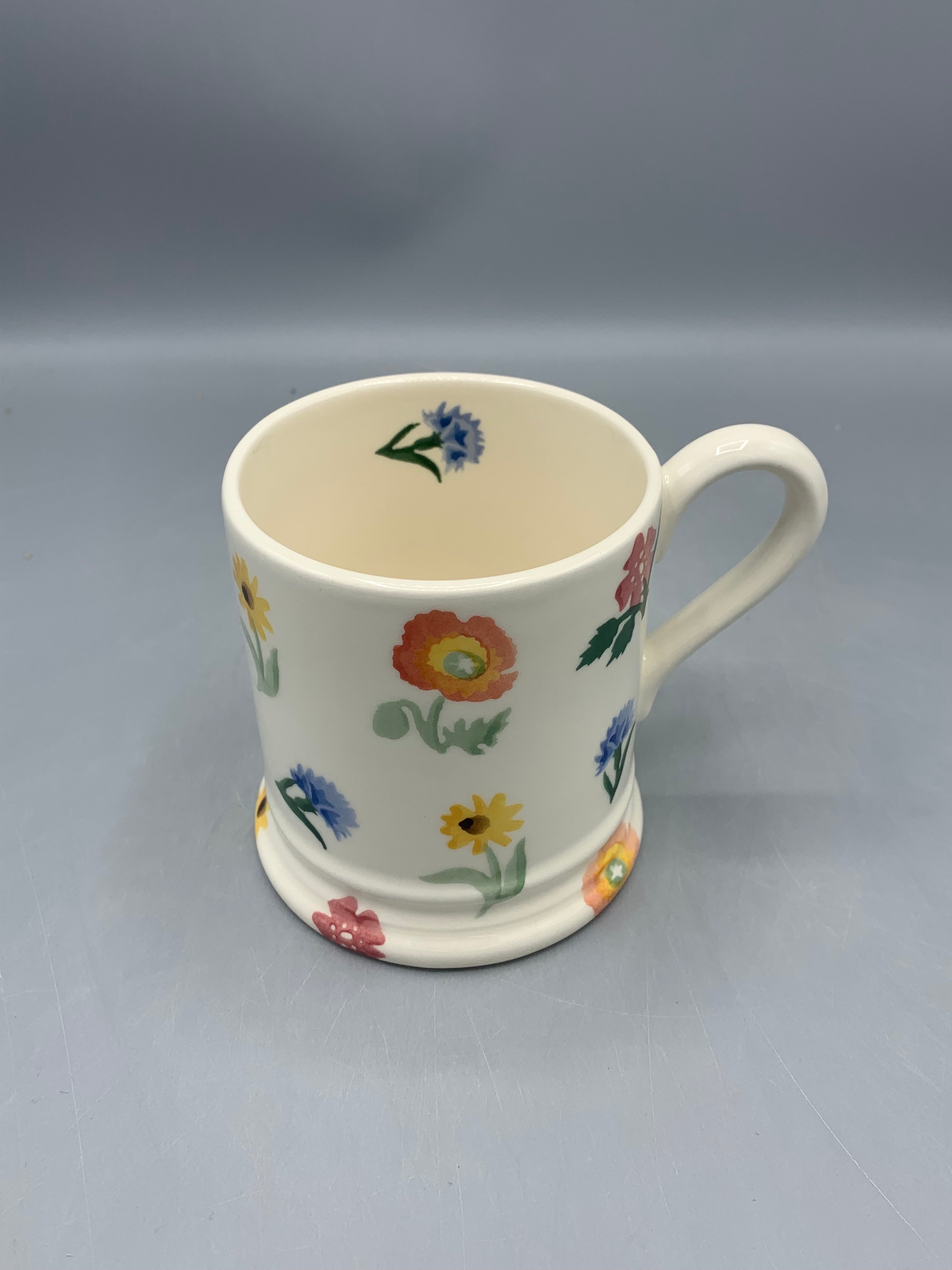 1/2 Pint Mug Poppies & Pinks