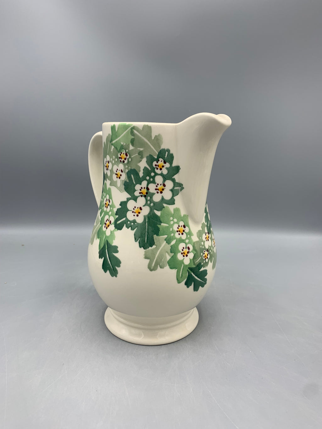 Milk Jug Hawthorn B Keus
