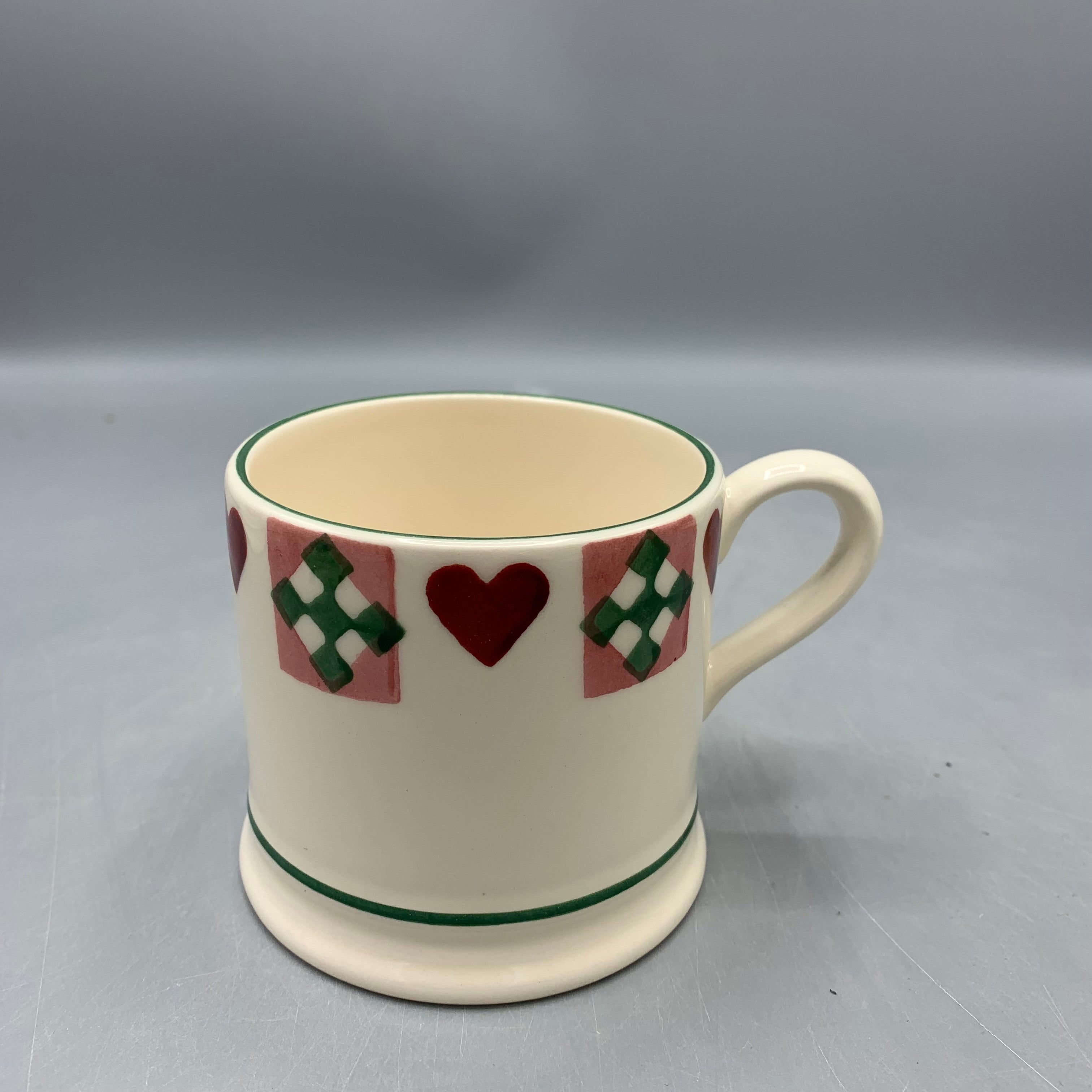 Small Mug Pink Quilts