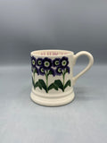 1/2 Pint Mug Auricula