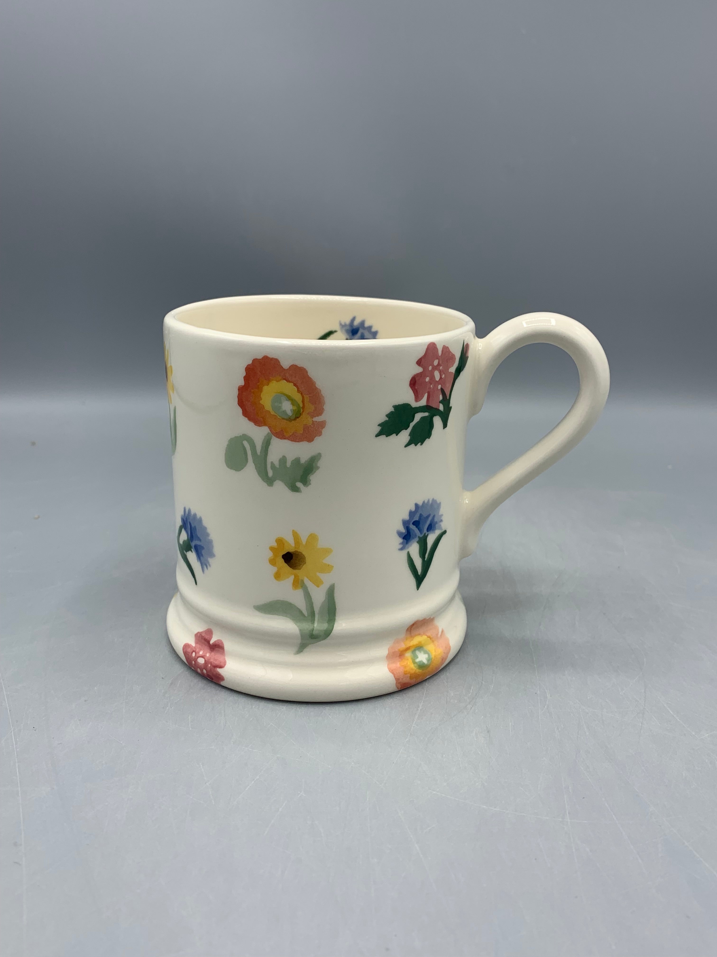 1/2 Pint Mug Poppies & Pinks