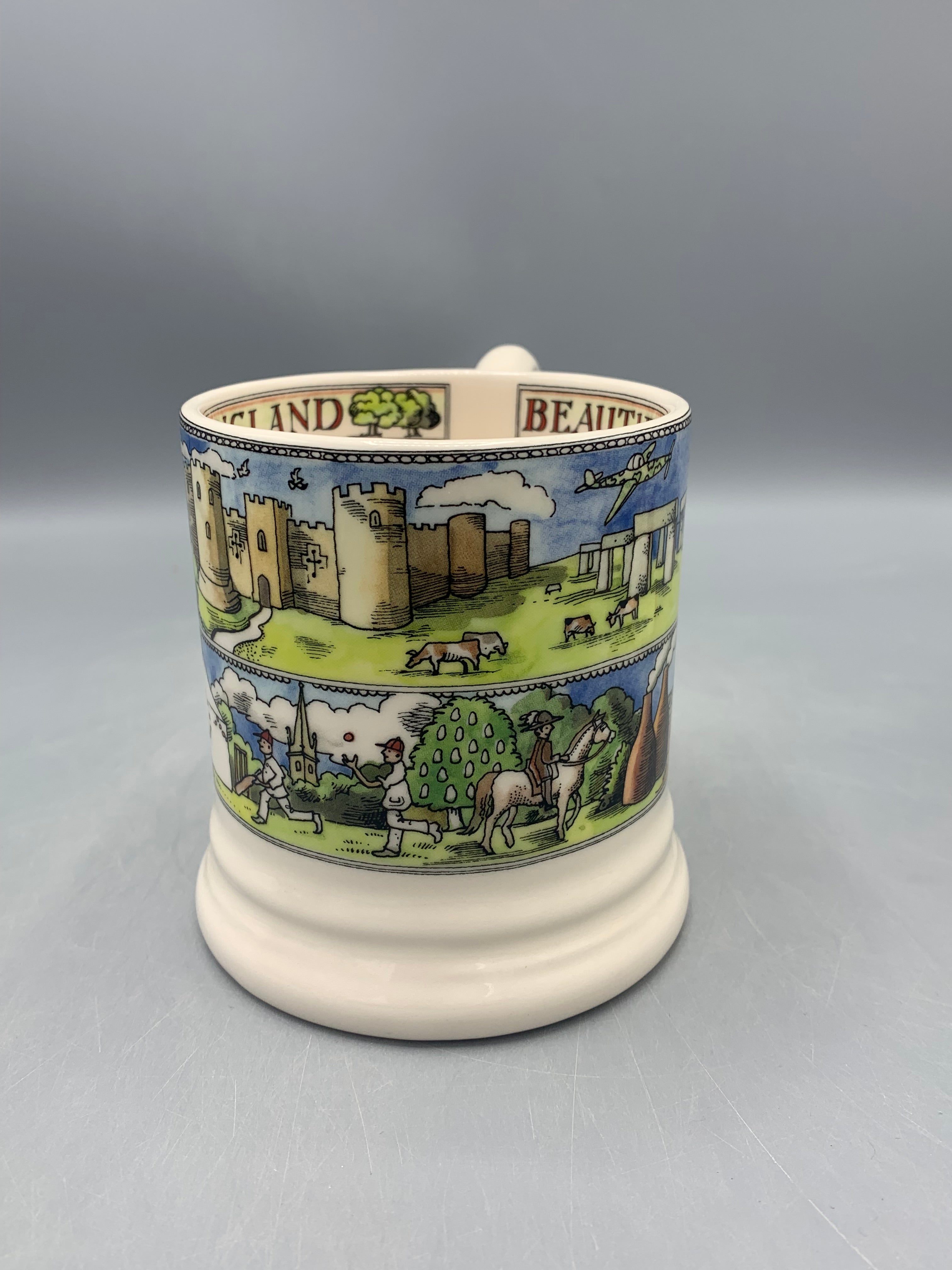 1/2 Pint Mug Beautiful England