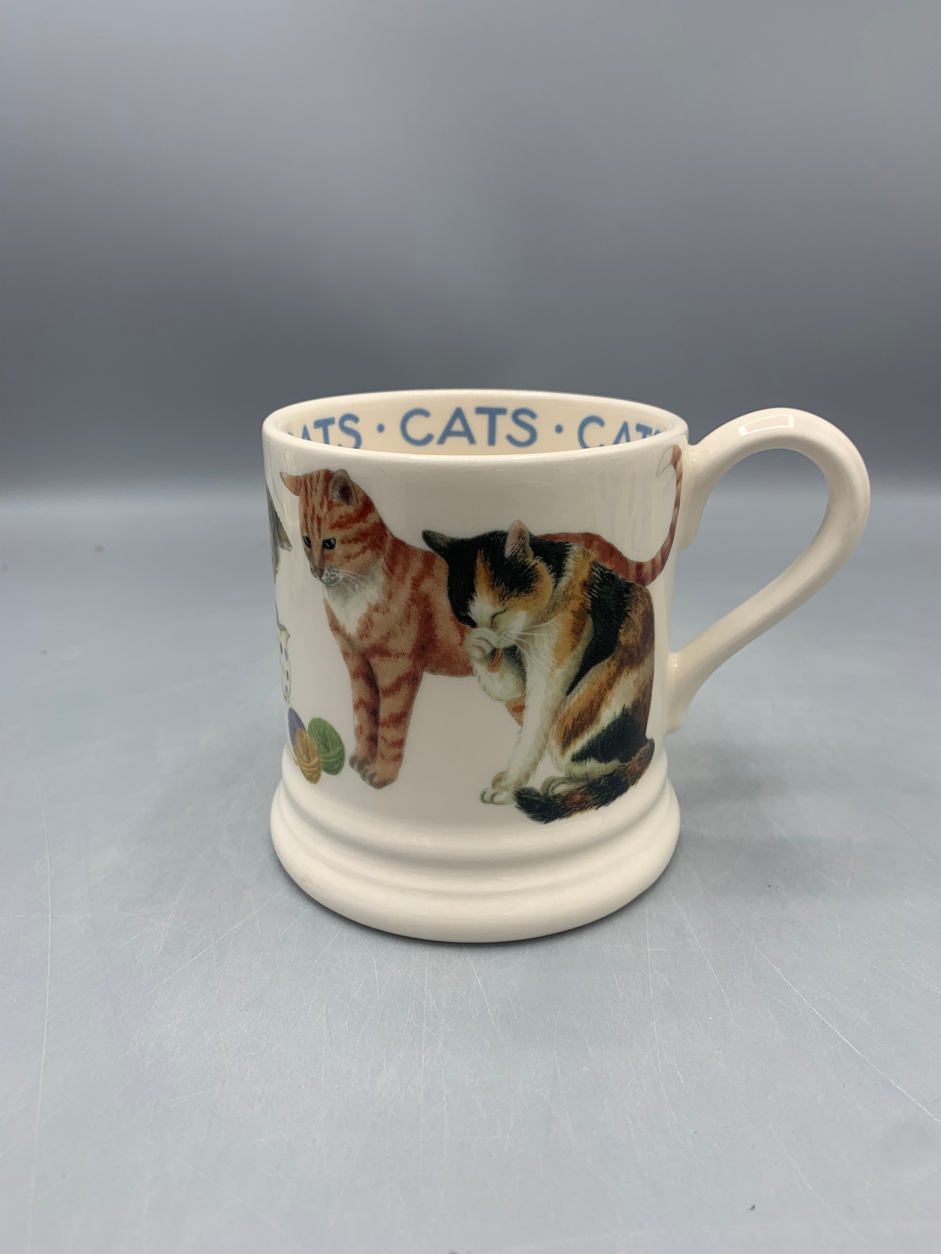 1/2 Pint Mug Cats All Over
