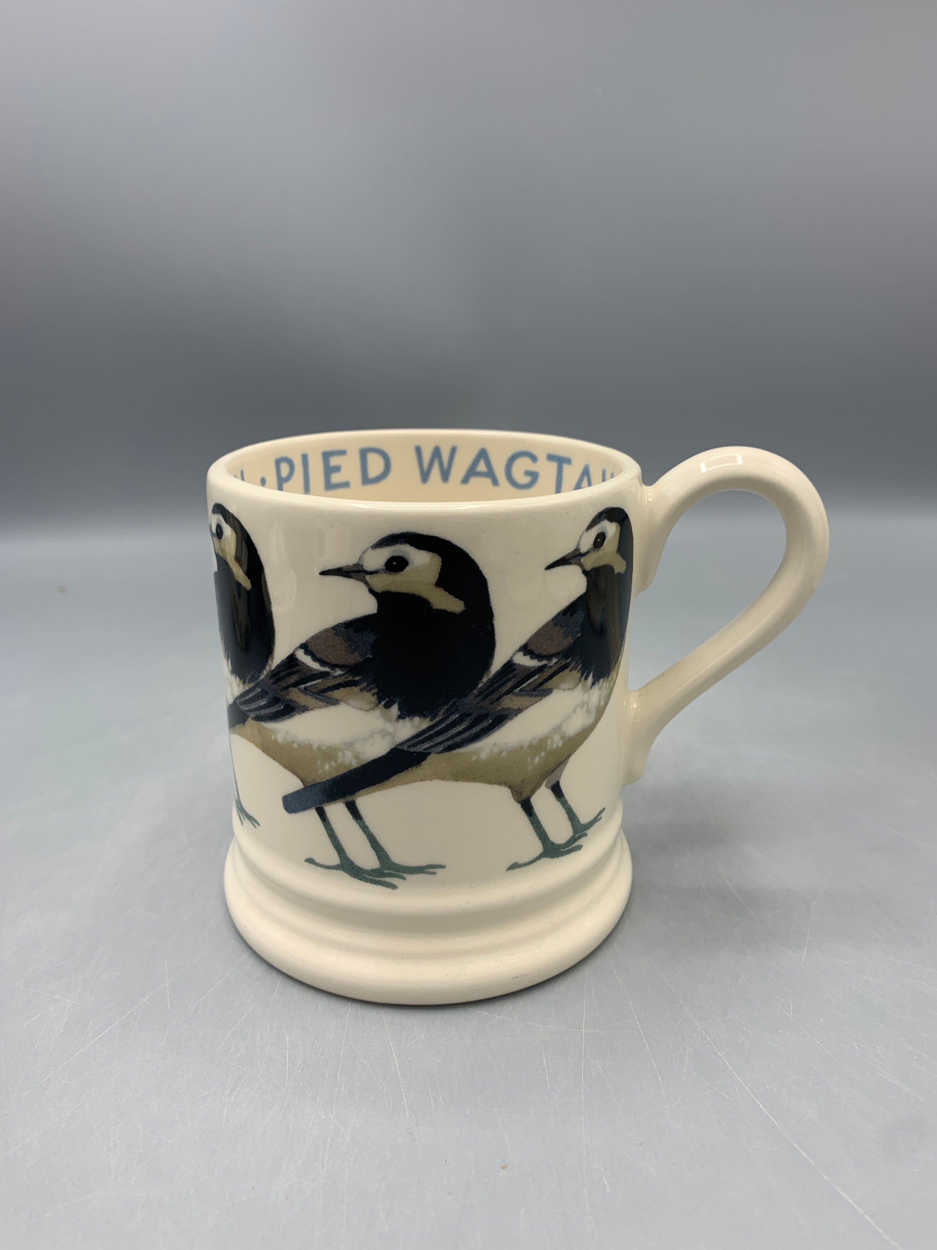 1/2 Pint Mug Pied Wagtail