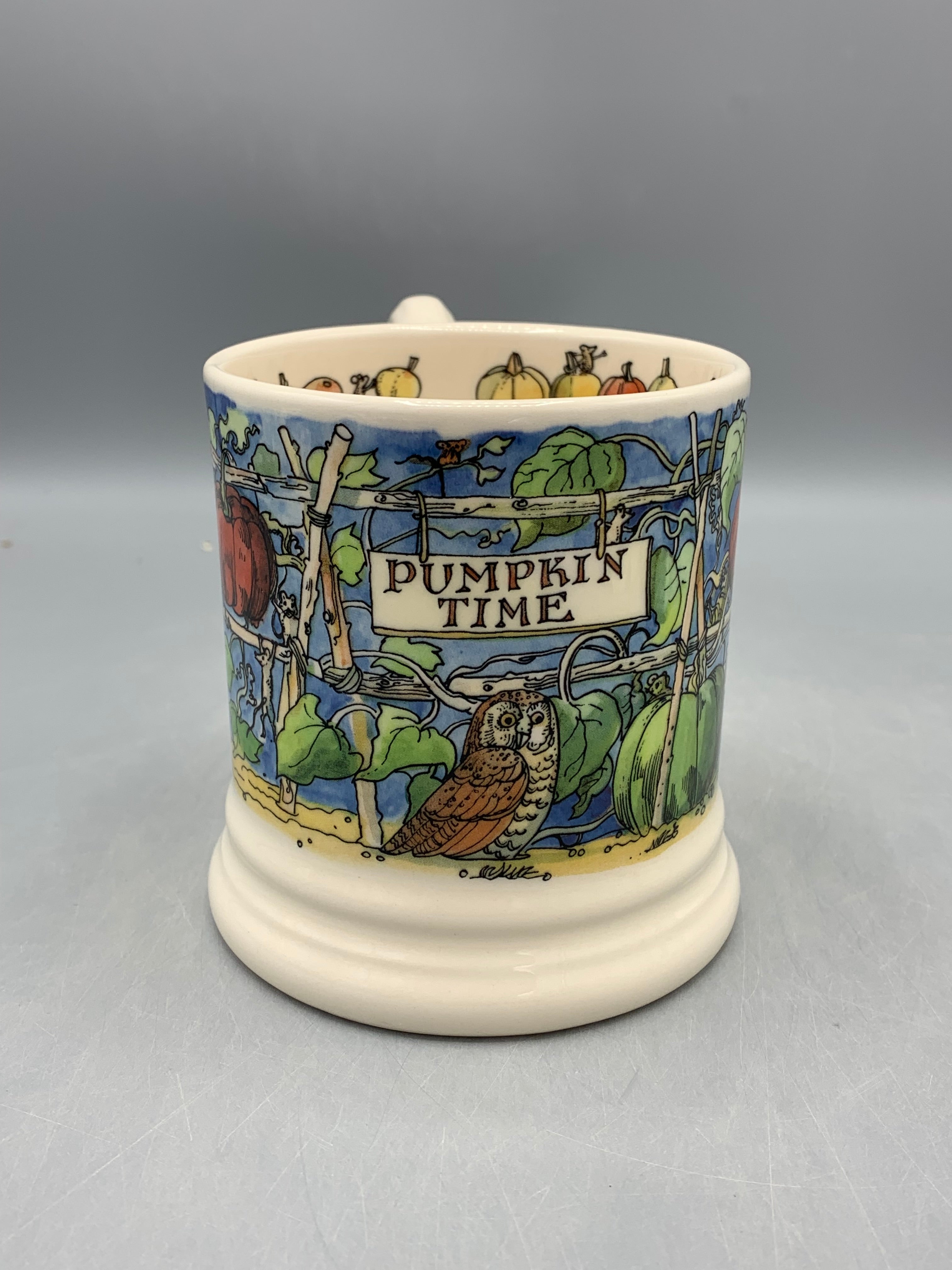 1/2 Pint Mug Halloween
