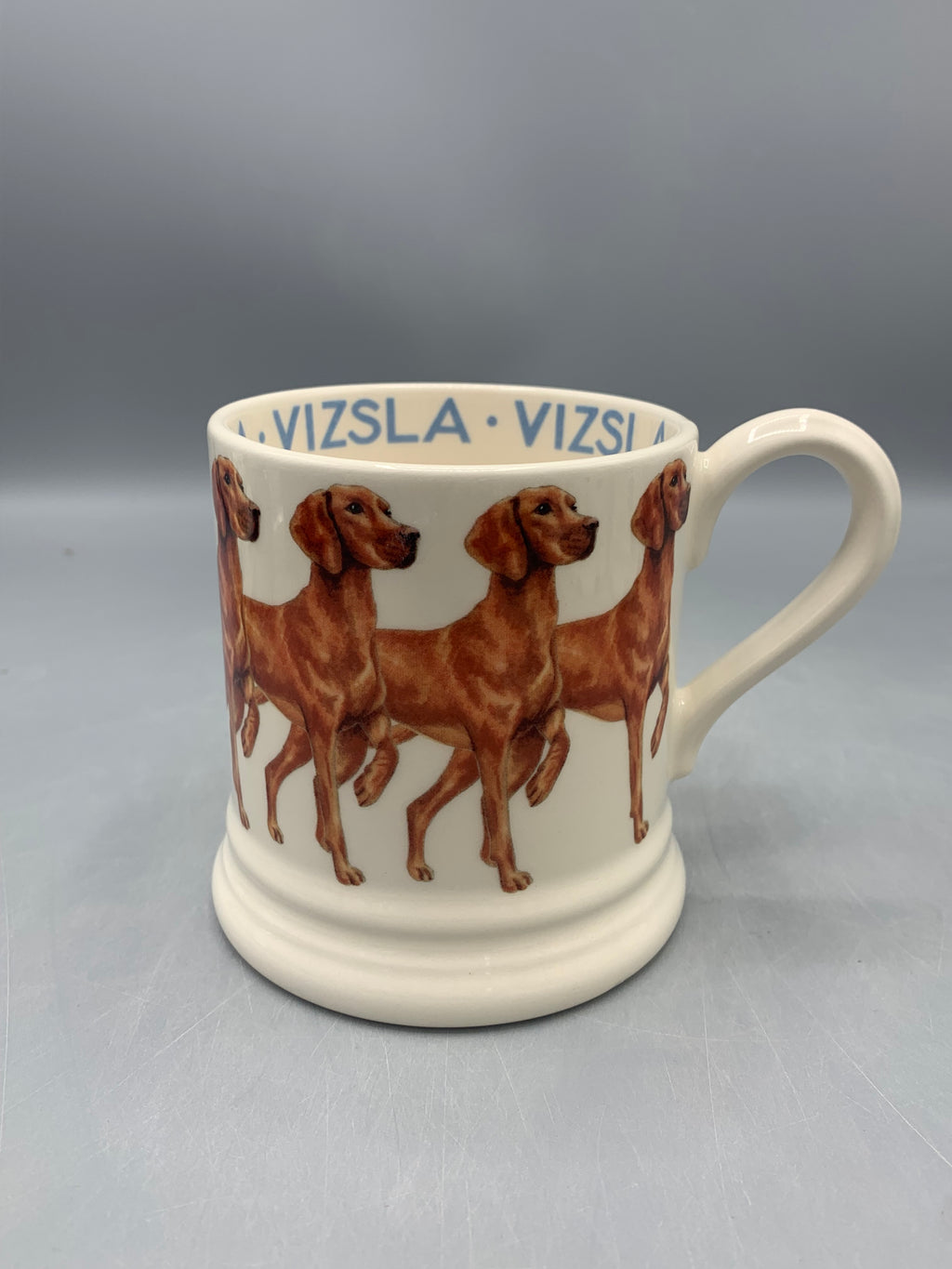 1/2 Pint Mug Vizsla