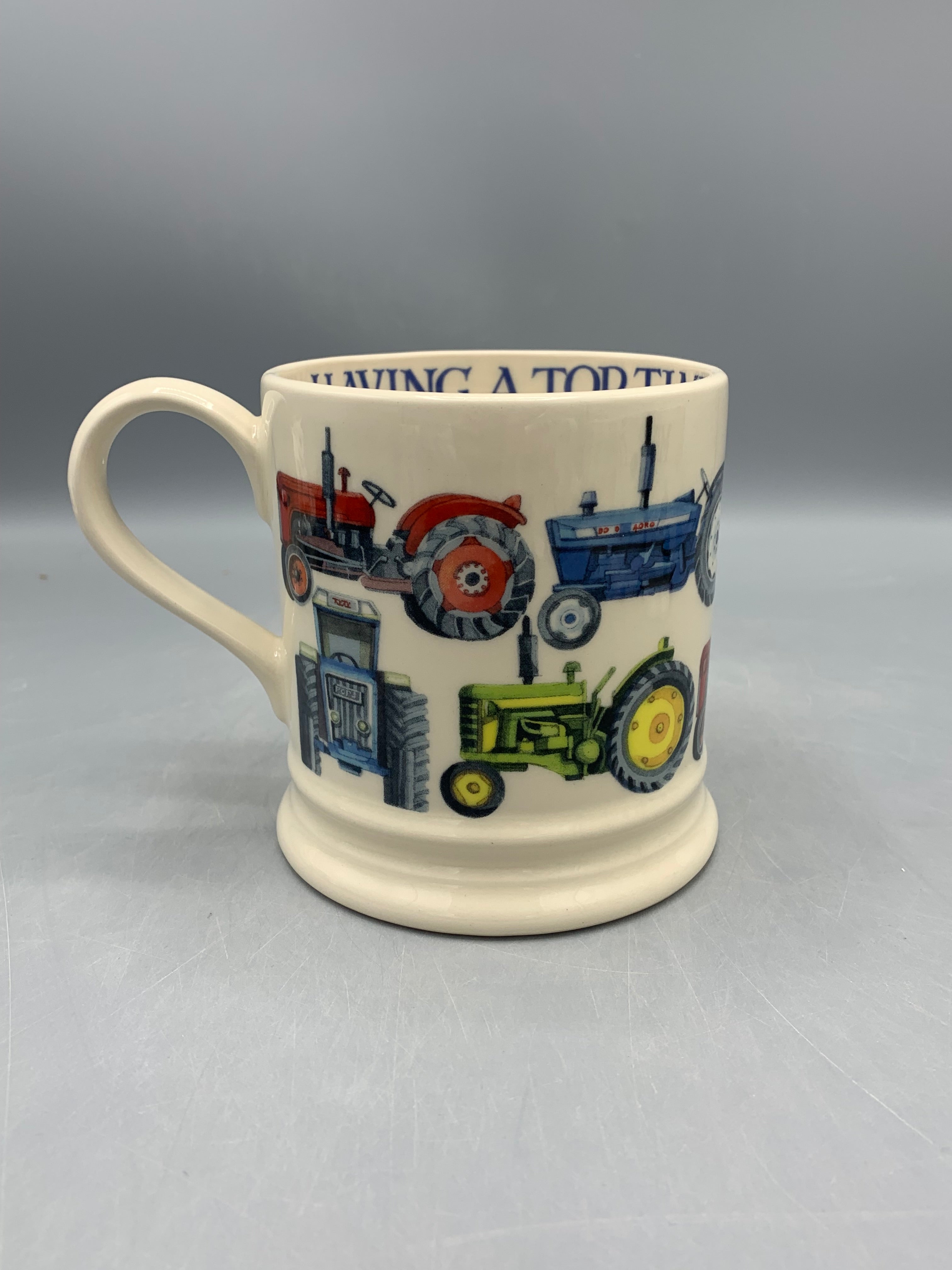 1 Pint Mug Tractors