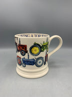 1 pint mug Tractors