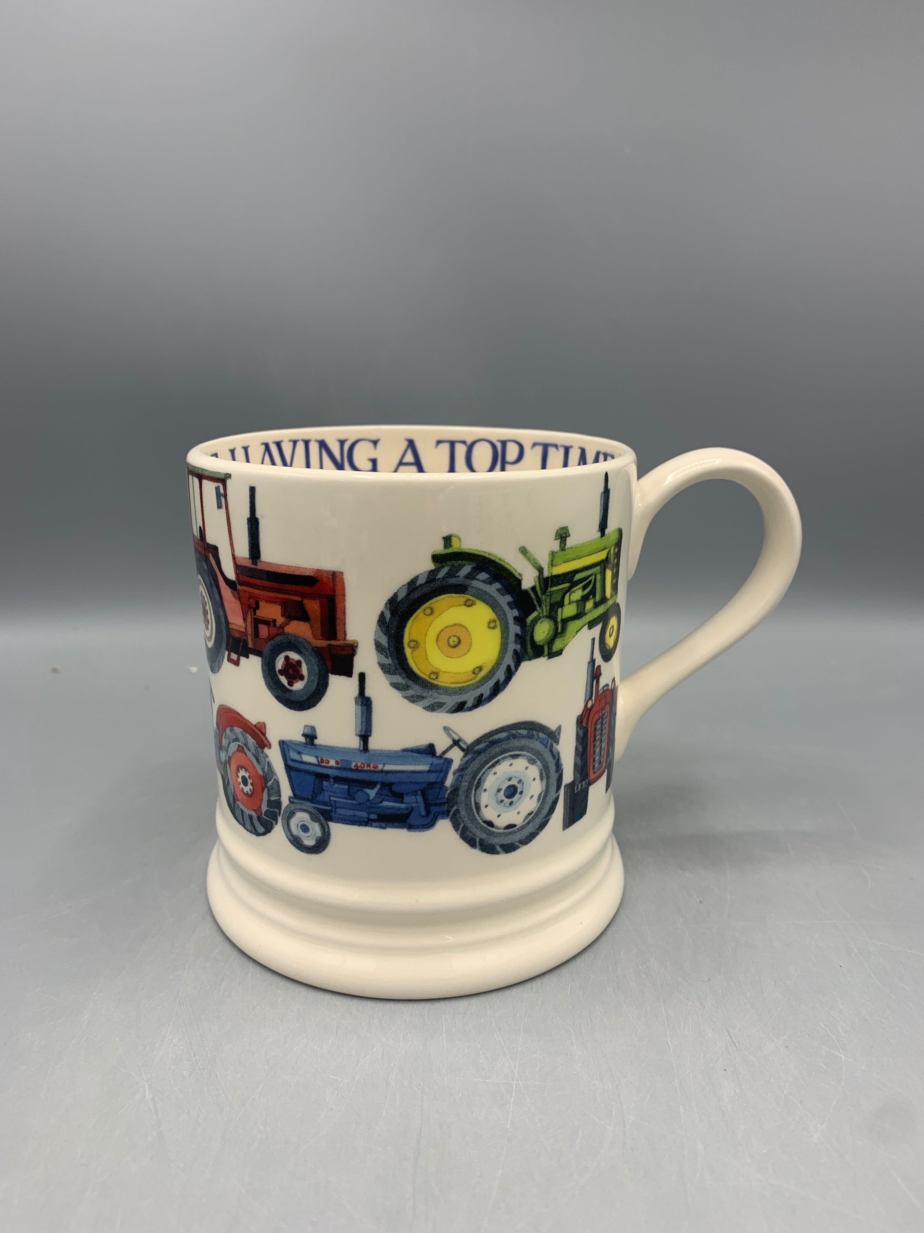 1 pint mug Tractors