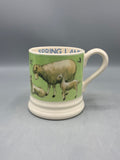 1/2 Pint Mug Spring Lambs