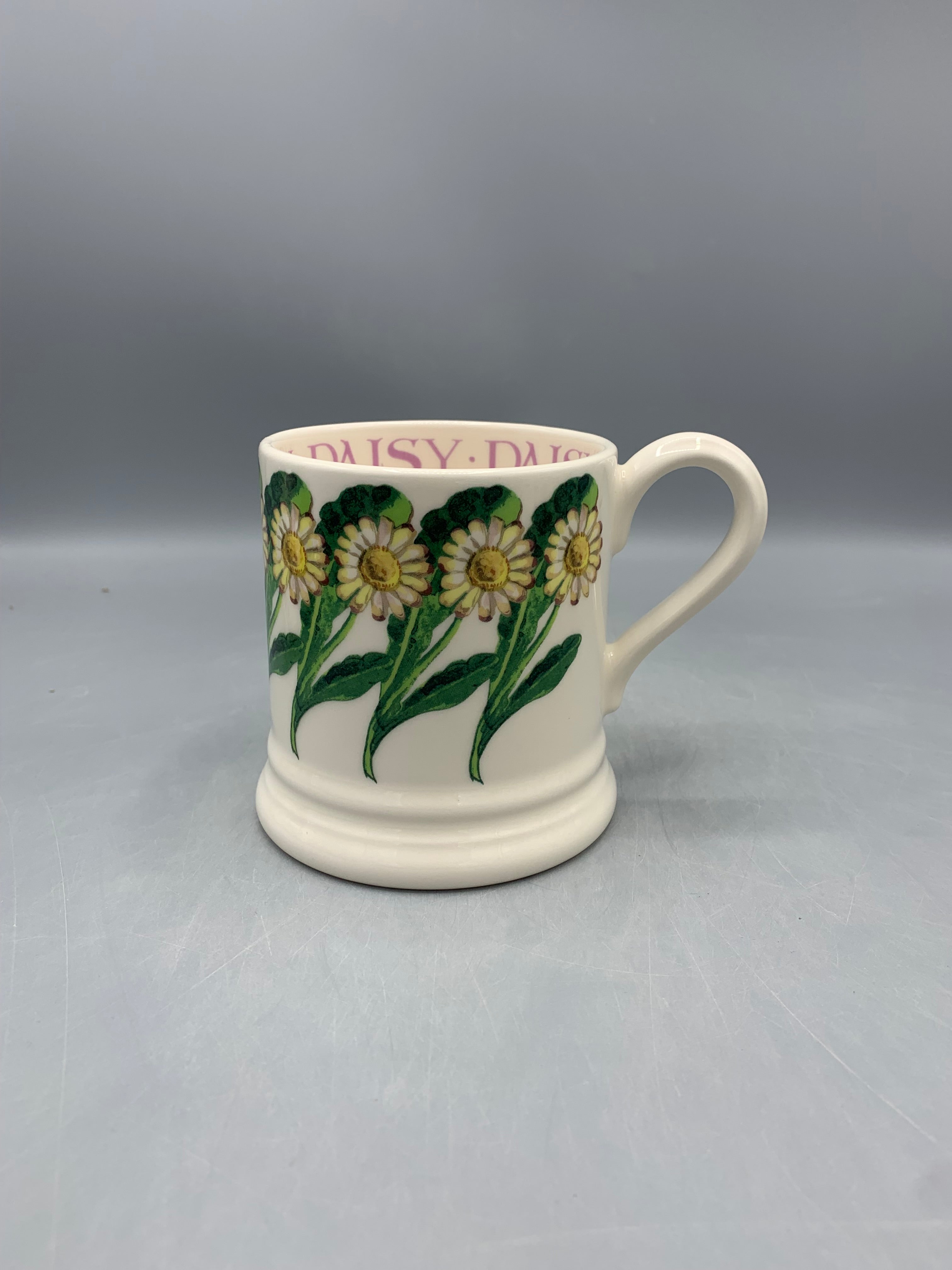1/2 Pint Mug Daisy