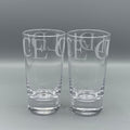 Hohes Glas, schwarzer Toast