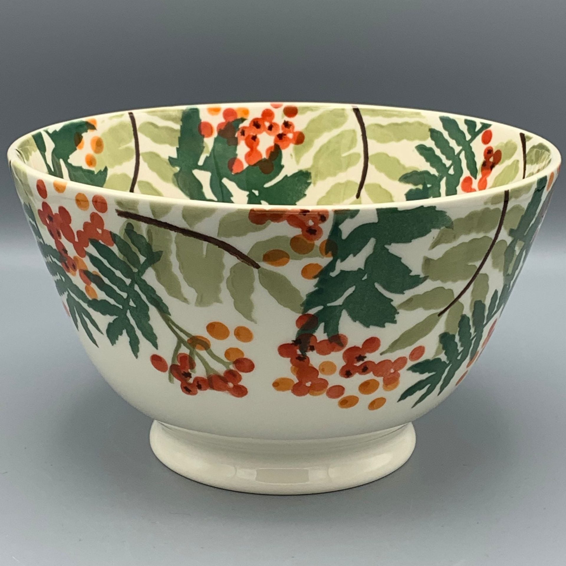 Large old bowl Rowan B-Keus