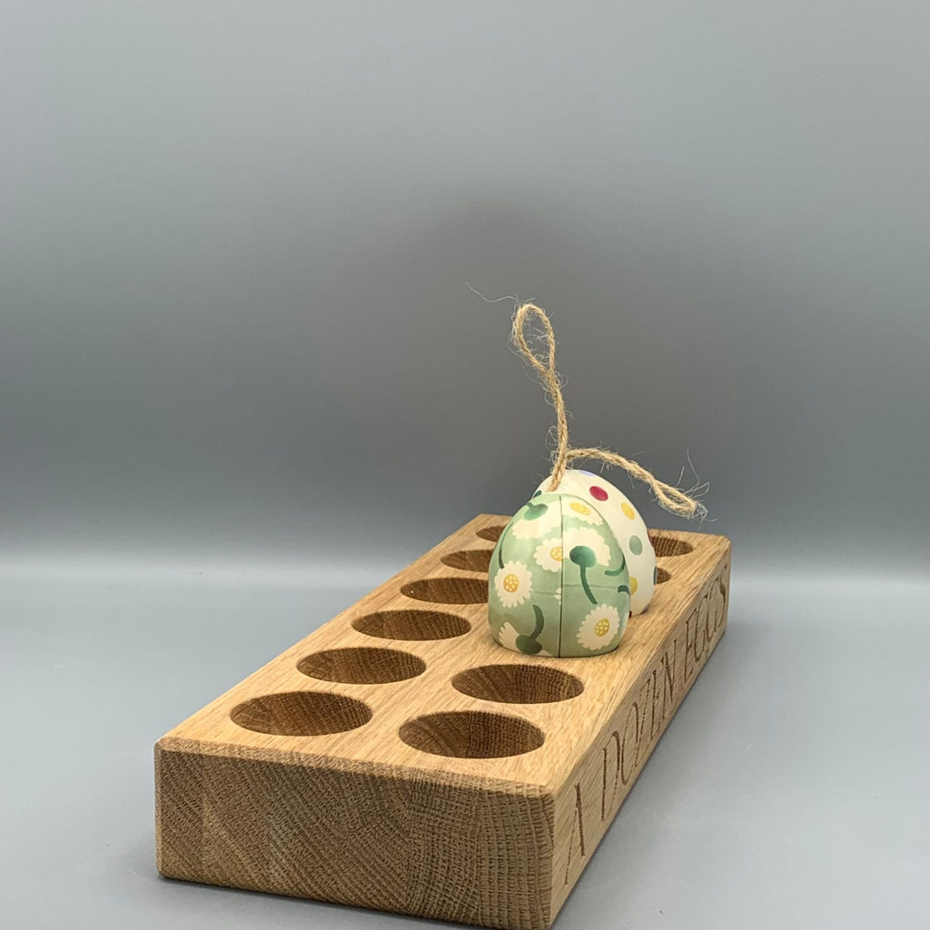Wooden Eggs Holder Black Toast