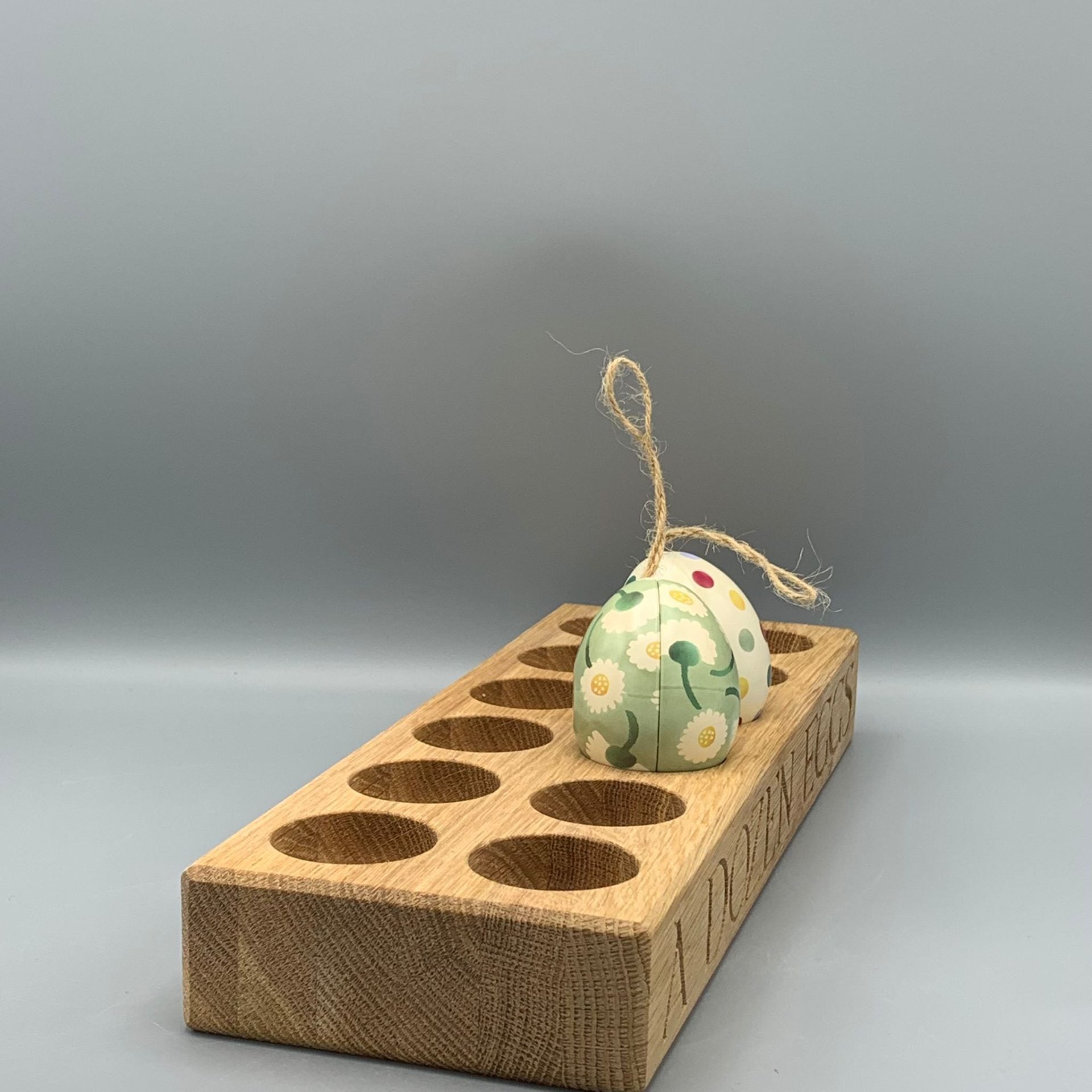 Wooden Eggs Holder Black Toast