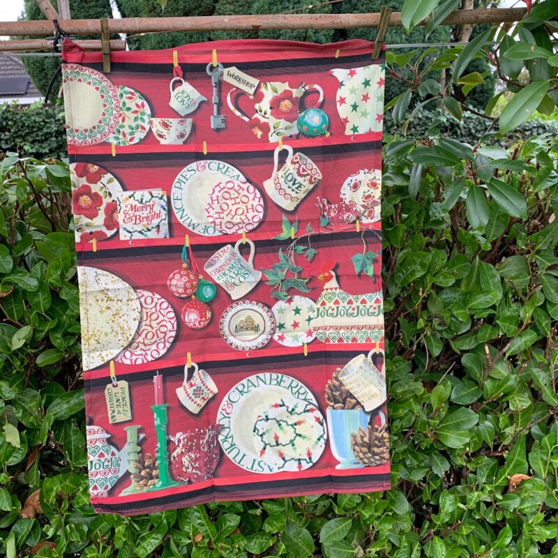 Tea Towel Christmas Dresser