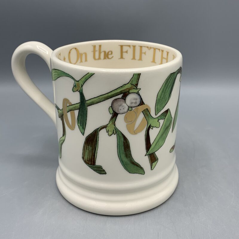 1/2 Pint Mug Five Gold Rings