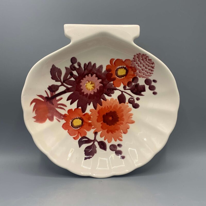 Medium Shell Dish Bright Dahlias