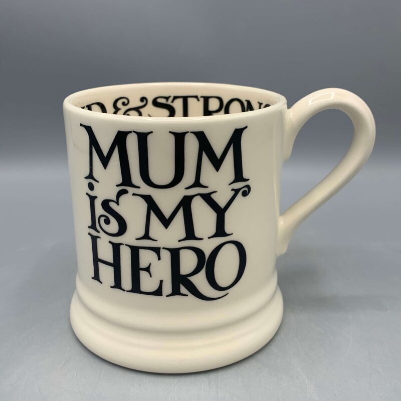 1/2 Pint Mug Black Toast Toast My Mom Is My Hero