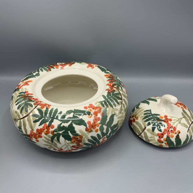 Pumpkin Tureen Rowan