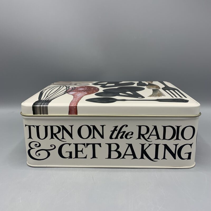 Medium Shallow Tin Get Baking