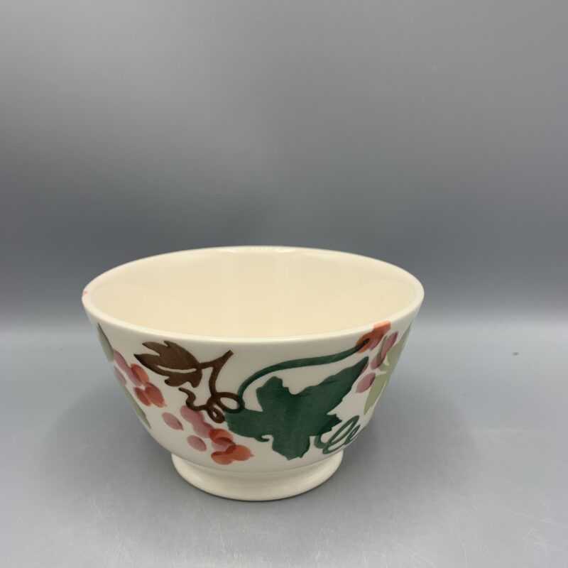 Small Old Bowl White Bryony