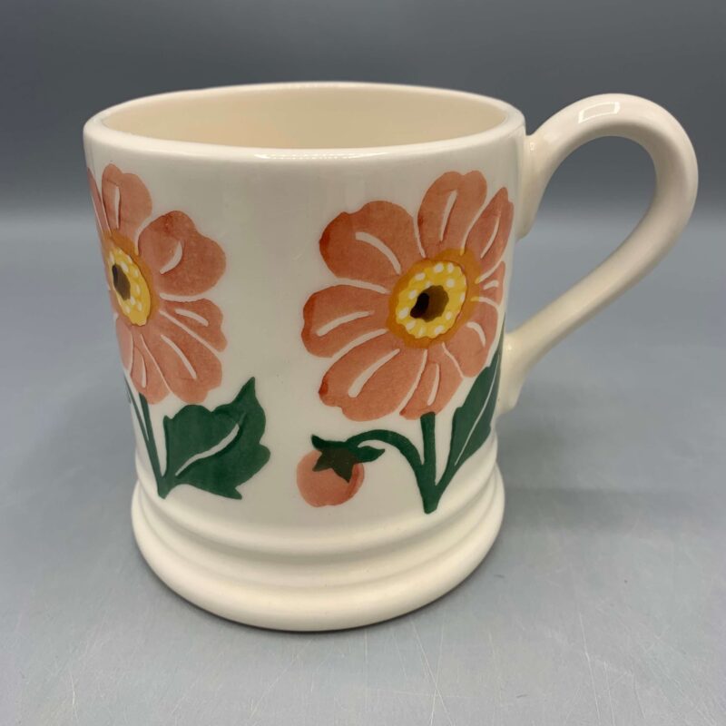 1/2 Pint Mug Dahlia