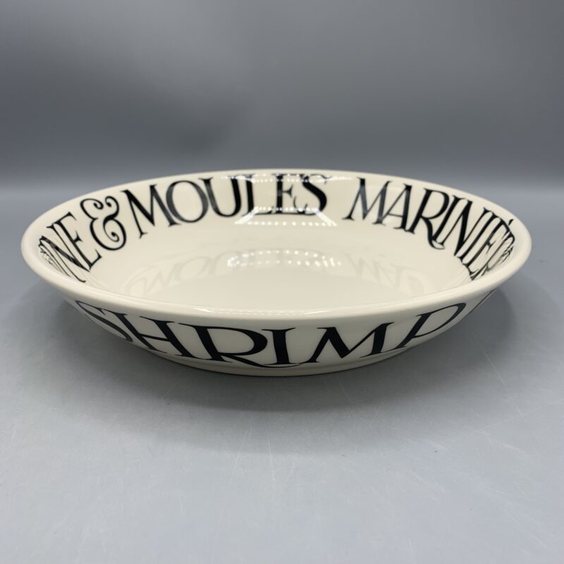 Medium Pasta Bowl Black Toast Crab Linguine