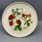 Small Cake Stand Strawberries