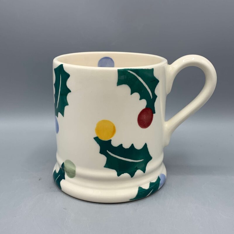 1/2 Pint Mug Polka Holly