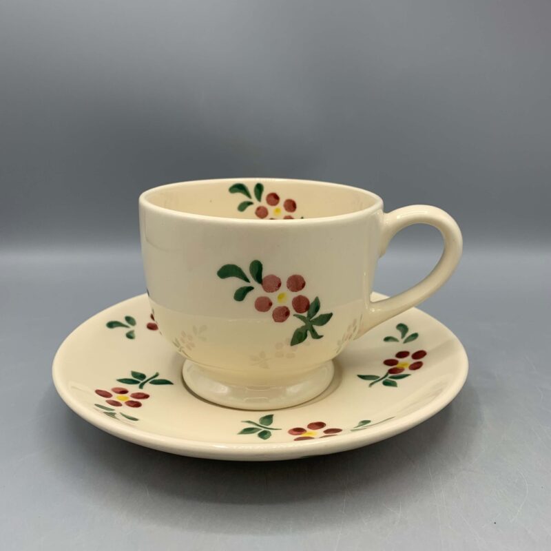 Large Teacup &amp; Saucer Little Rose second hand