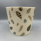 Medium Plant Pot Egg & Feather