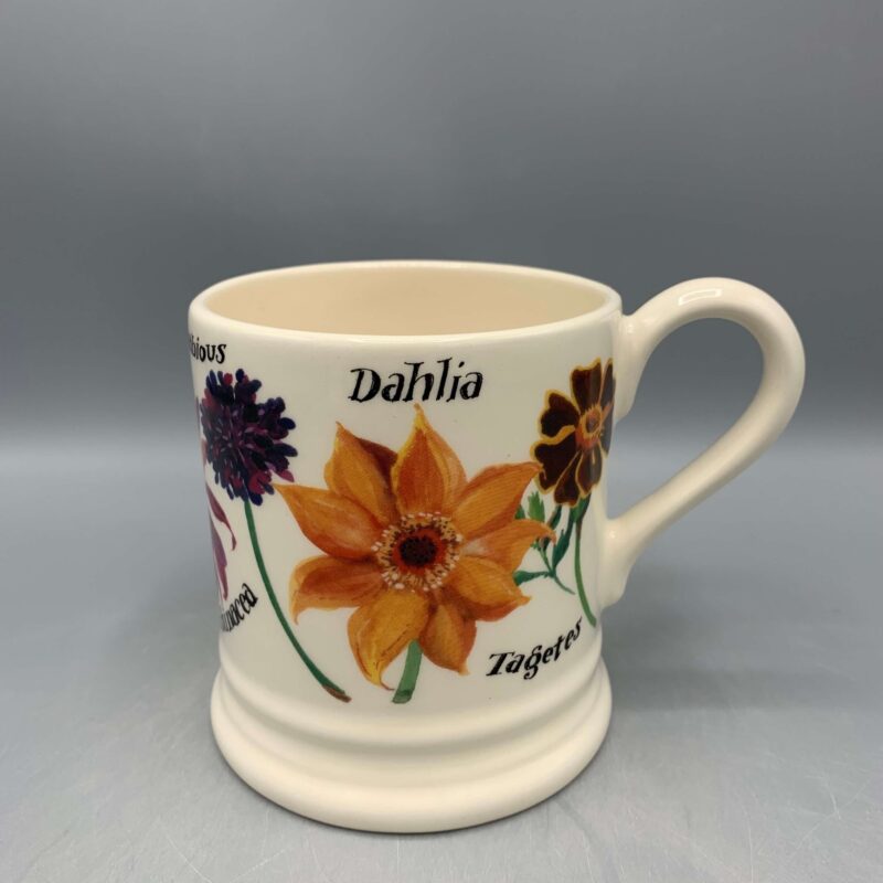 1/2 Pint Mug Autumn Flowers