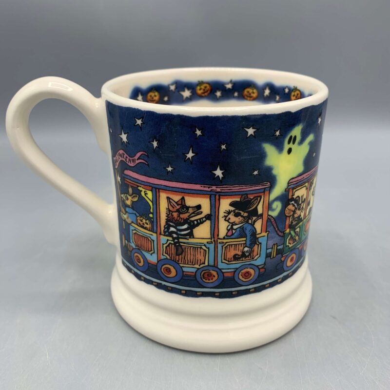 1/2 Pint Mug Year In The Country Halloween 2025